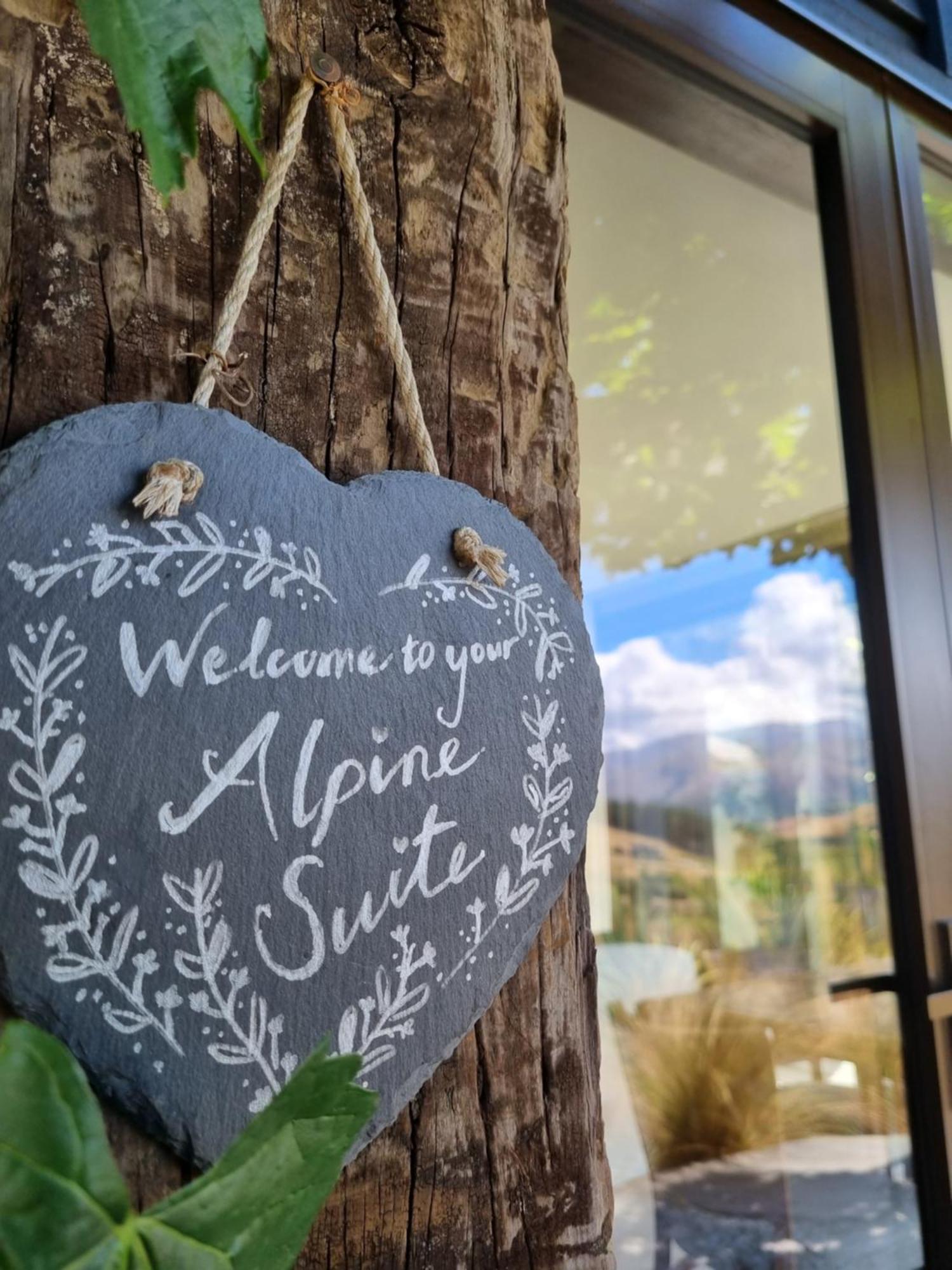 Hawkridge Alpine Suite Distretto di Distretto di Queenstown Esterno foto